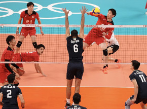 Siatkówka - kw. IO: panowie weszli do gry, wpadki Serbów i Holendrów