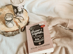 Niezręczność i przewracanie oczami - „Dziewczyna, której nie zauważał” Neilani Alejandrino [RECENZJA]