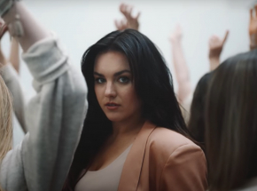 "Ciało" - nowy utwór Ewy Farnej