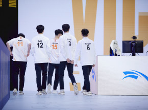 Worlds 2021: dzień szybkich serii, Hanwha Life Esports i Cloud9 w fazie grupowej