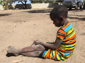 Mozambik: islamscy bojownicy z Asz-Szabab odcinają dzieciom głowy