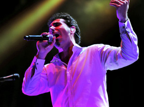 Serj Tankian podziękował prezydentowi Bidenowi za uznanie ludobójstwa Ormian