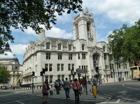 Wielka Brytania: na mocy ugody sądowej emir Dubaju ma zapłacić b. żonie 554 mln funtów