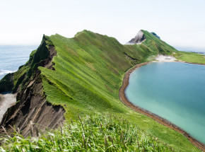 Rosja rozpoczęła ćwiczenia wojskowe na spornych wyspach u wybrzeży Japonii 