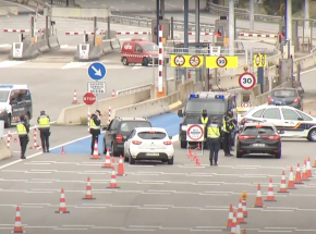 Hiszpania: zatrzymano kierowcę, który na fotelu pasażera przewoził zwłoki mężczyzny