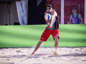 Siatkówka plażowa - ME: Łosiak i Rudol z awansem po bratobójczym starciu