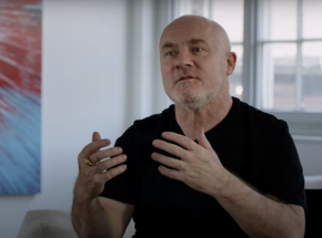 Damien Hirst zwolnił 63 osoby, żądając 15 mln funtów rządowej pożyczki