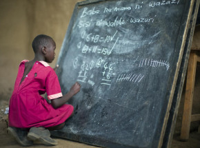 Kenia: uczeń wychłostany za spożycie zbyt dużej ilości jedzenia