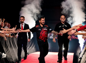 Dart - Masters: co za pogoń Claytona!