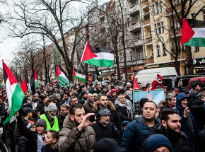 Irlandia: przyjęto wniosek potępiający działania Izraela