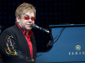 Elton John bije kolejne rekordy