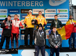 Bobsleje - MŚJ: srebrny medal Boronia i Sosny