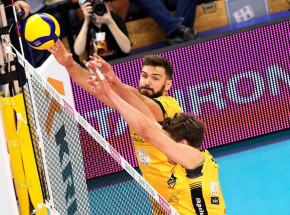 PlusLiga: beniaminek lepszy od Resovi, niemoc rzeszowian trwa