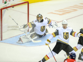 NHL: passa Złotych Rycerzy nadal trwa