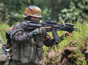 Indie: żołnierze omyłkowo zastrzelili górników jadących autobusem. Nie żyje co najmniej 13 cywilów