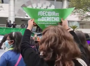 Ekwador dekryminalizuje aborcję, gdy ciąża jest wynikiem gwałtu