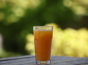 Nigeria: 10 osób zmarło po wypiciu przygotowanego napoju o smaku pomarańczowym