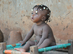 Malawi: przełomowa kampania szczepień przeciwko malarii