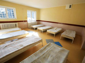 Pobyt w izbie wytrzeźwień droższy niż w hotelu. Radni podnieśli opłatę do 450 zł