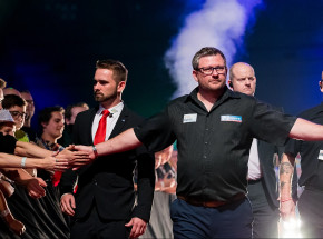 Dart - Premier League: do trzech razy sztuka. Wade nareszcie zwycięski!