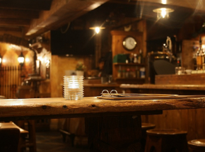 Warszawa: właściciel pubu zaatakował gazem funkcjonariusza policji