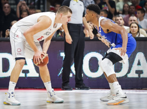 Koszykówka - El. MŚ 2023: Jokić wygrywa z Giannisem w hicie kolejki