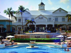 Bahamy: 3 amerykańskich turystów zmarło w ośrodku wypoczynkowym