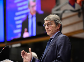 Zmarł przewodniczący Parlamentu Europejskiego, David Sassoli