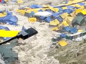 Indie: co najmniej 16 pielgrzymów zginęło w wyniku powodzi 