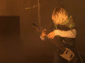 Gitara z teledysku do „Smells Like Teen Spirit” sprzedana
