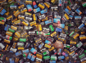 Wystawa zdjęć zrobionych przez osoby bezdomne w czasie pandemii