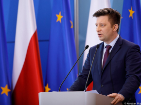 Ogłoszono harmonogram szczepień dla osób urodzonych pomiędzy 1974 a 2003 rokiem