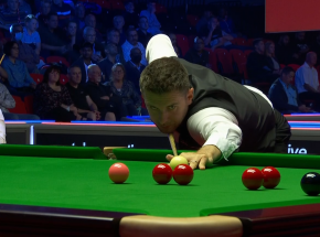 Snooker - British Open: sypnęło niespodziankami, nieudany rewanż Murphy'ego