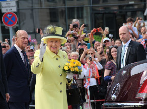 FBI opublikowało dokumenty, z których wynika, że planowano zamach na Elżbietę II