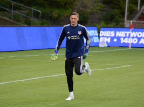 Piłka nożna - transfery: Przemysław Tytoń w nowym, niespodziewanym klubie