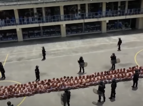 Salwador: w niespełna miesiąc aresztowano ponad 15 tysięcy domniemanych członków gangów