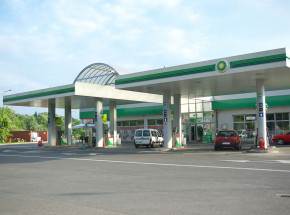 Wielka Brytania: problemy z niedoborem paliwa na stacjach benzynowych