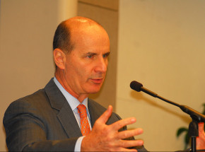 Kostaryka: 1. tura wyborów prezydenckich. Prowadzi były prezydent