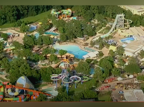 Teksas: wyciek drażniącej substancji w parku wodnym