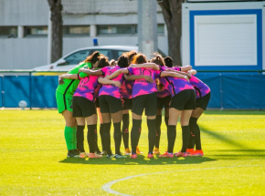 Piłka nożna kobiet: kolejne zwycięstwa FC Barcelony i Paris Saint-Germain