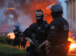 Radość po triumfie PSG zamieniła się w chaos + ENG version