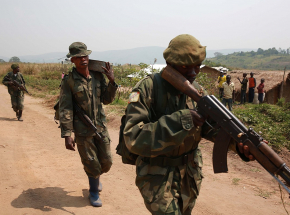 Demokratyczna Republika Konga: atak na obozy wojskowe