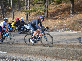 Itzulia Basque Country: Rodriguez z etapem, Evenepoel nowym liderem