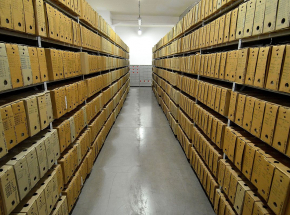 IPN poszukuje kobiety ze zdjęcia sprzed 70 lat: "Poszukiwana ze zdjęcia... Kim jesteś?"