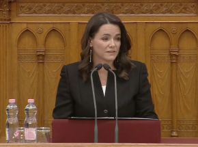 Węgry: Katalin Novák pierwszą kobietą na stanowisku prezydenta