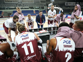 EBL: Spójnia pokonała Polpharmę i awansowała do play-offów