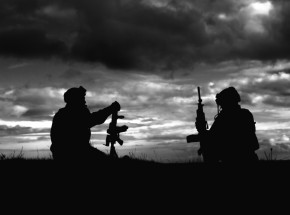 Austria: wskutek strzelaniny w koszarach zginął jeden żołnierz