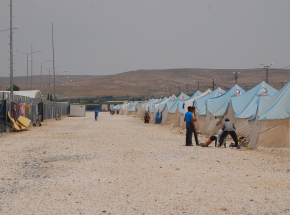 Niemcy: zmalała liczba ubiegających się o azyl