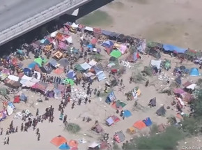 USA: zamknięto mosty na granicy z Meksykiem. Powodem tysiące  koczujących migrantów