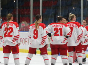 Hokej kobiet - kwalifikacje IO: miłe złego początki